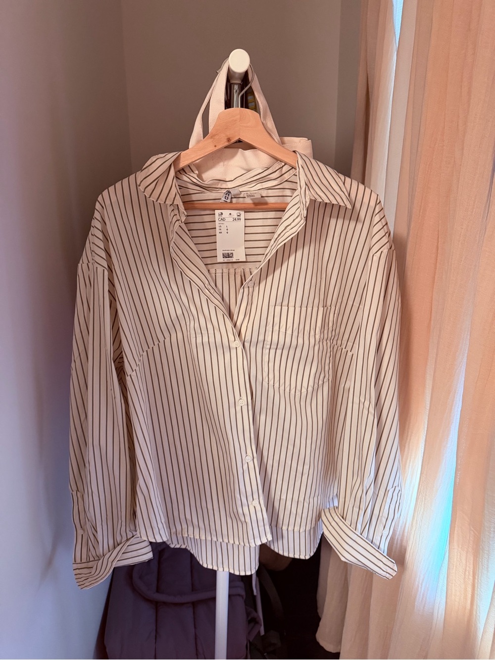 H&M Striped Cream and Grey Button-Front Long Sleeve